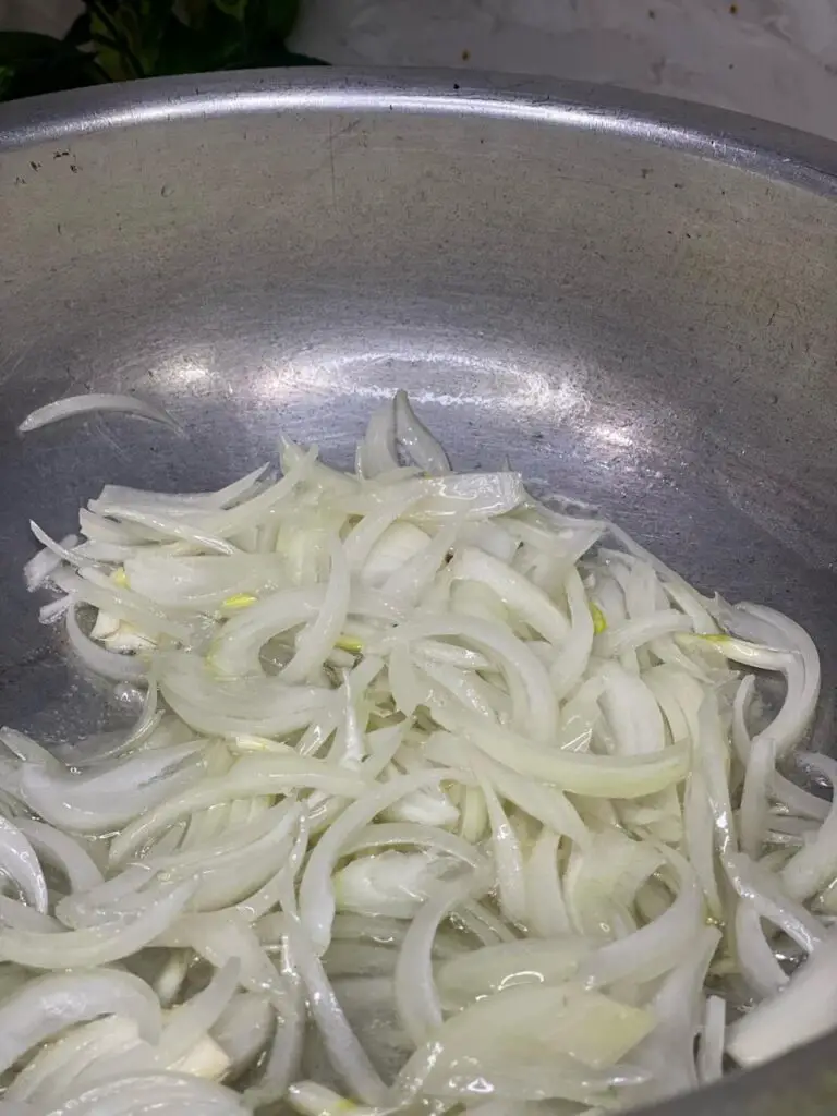 onions frying