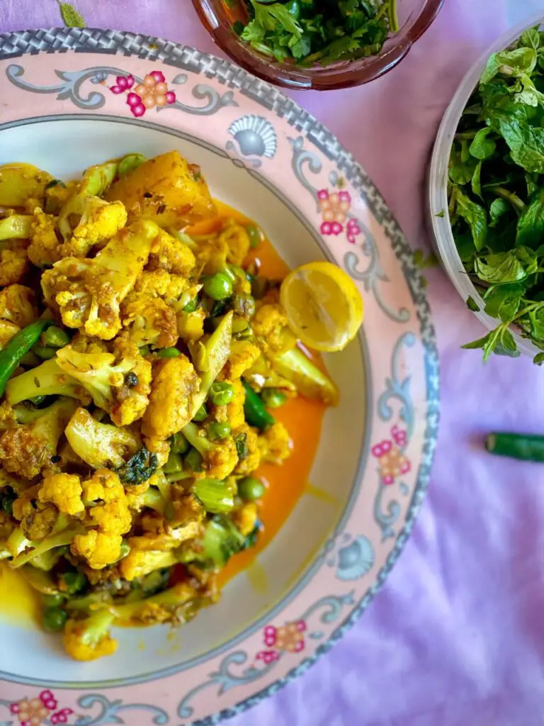 Aloo Gobi Matar Recipe | Potatoes Cauliflower & Peas Curry