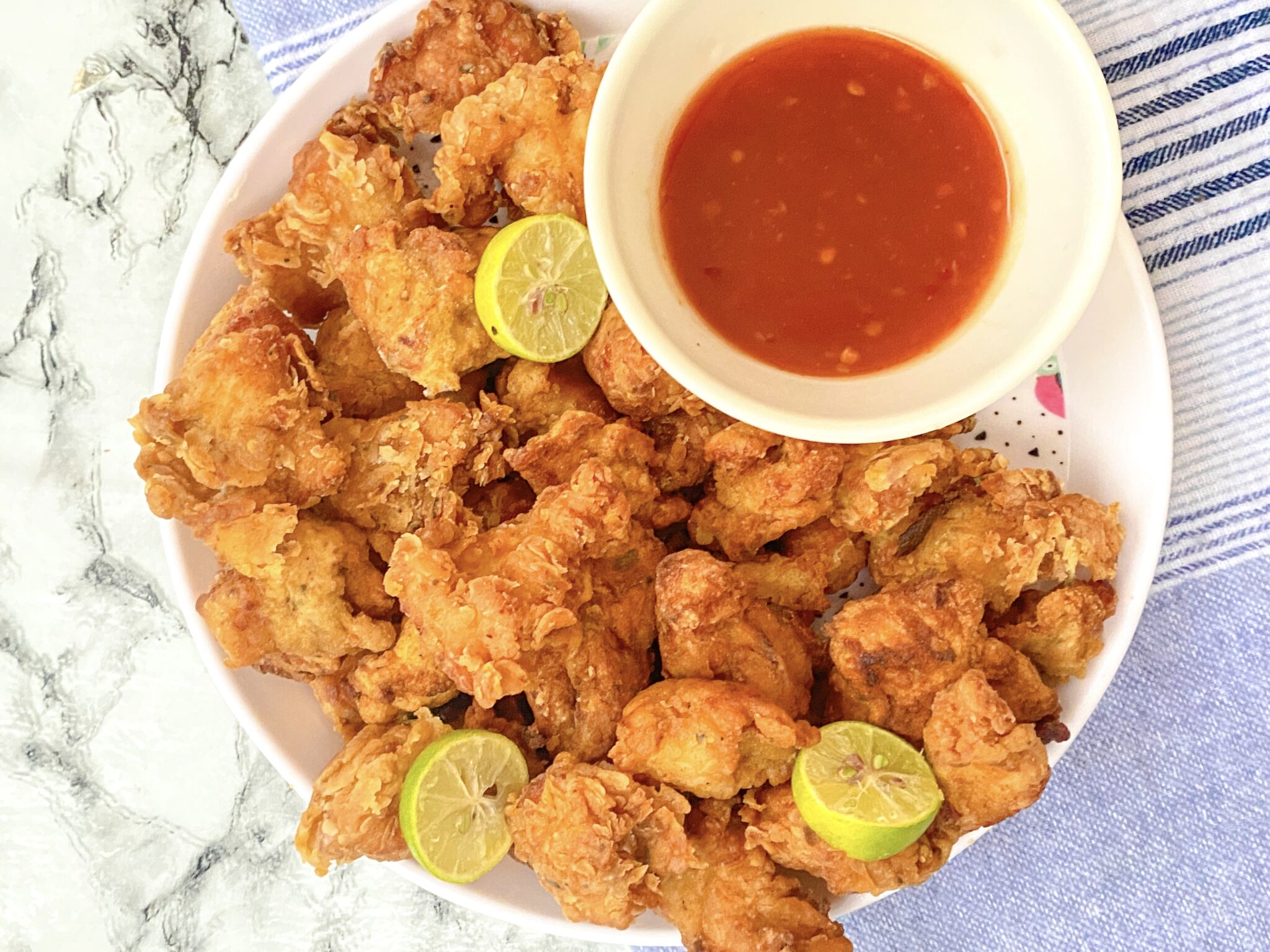 A delicious display of Popcorn Chicken.