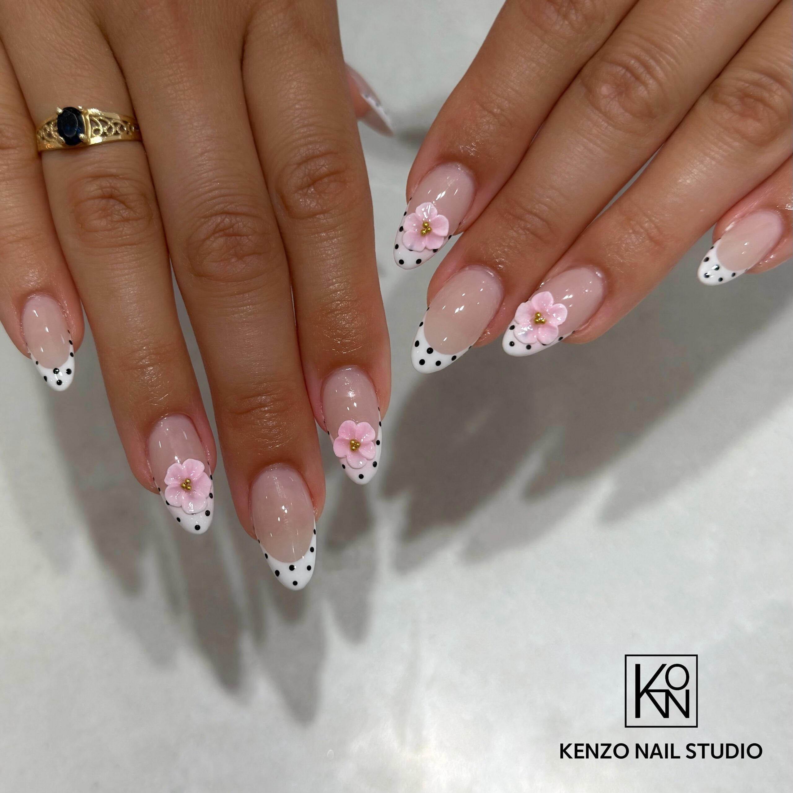 Neutral September Nails: 15 Chic Minimal Manicure Ideas to Try